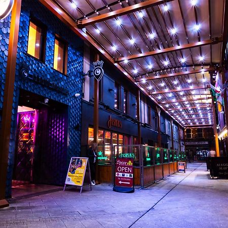 Crown Quarter Hotel Уексфорд Екстериор снимка
